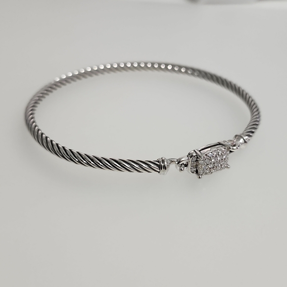 David Yurman Silver Wheaton bracelet with Diamonds - Picture 3 of 5
